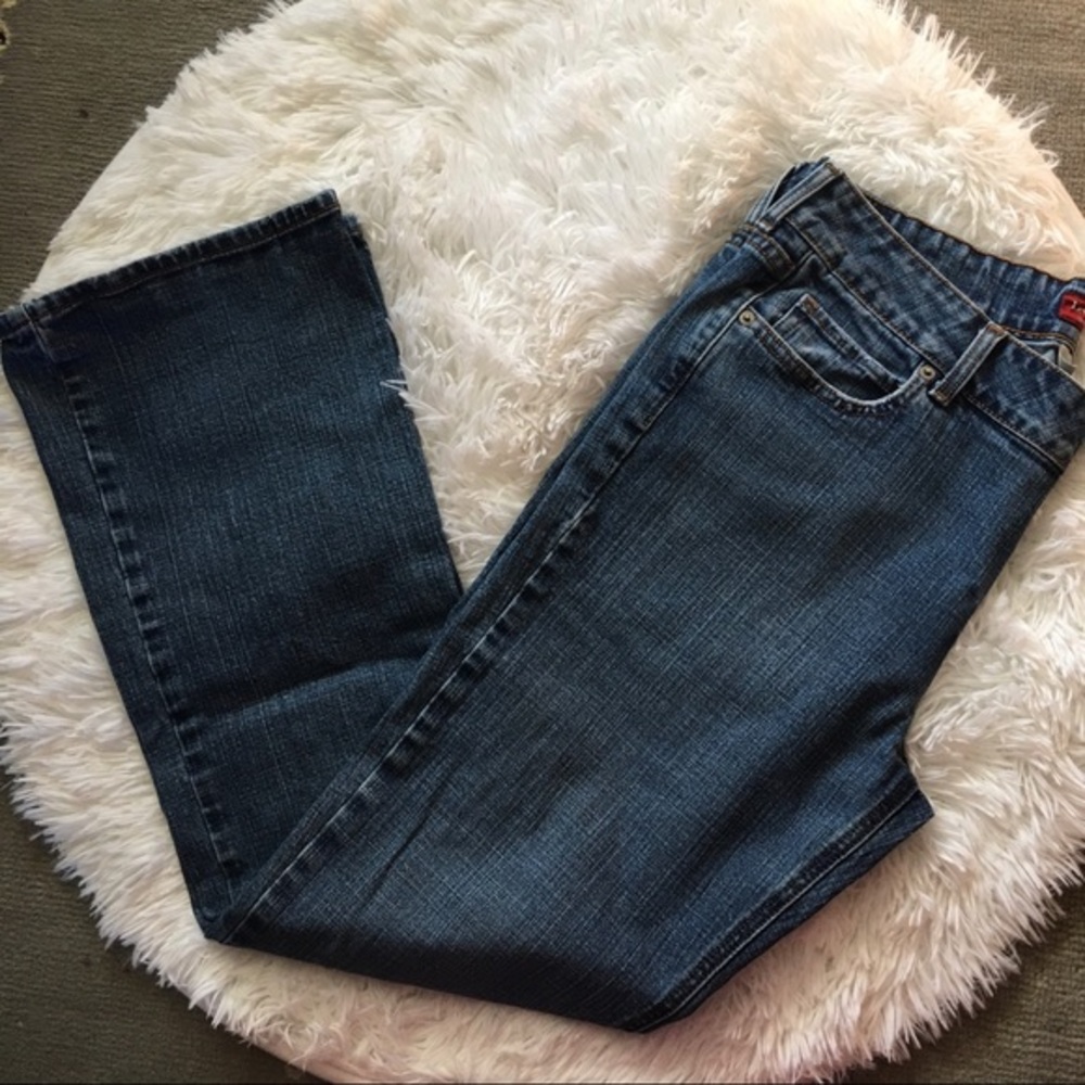 Levi's 526 Slender Boot Cut Jeans